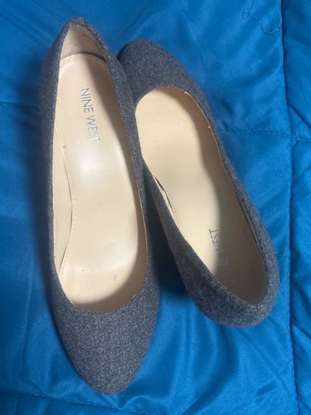 Nine West Gray Pointed-Toe Wool Flats
